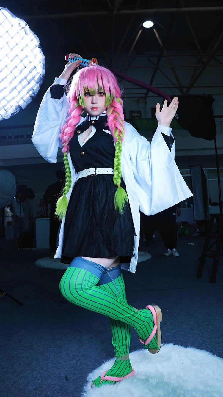 Anime Kanroji Mitsuri Costume  - Party Games Kids And Adults recensione e prezzo